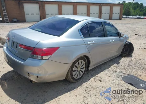2011 Honda Accord 2.4 Lx z USA, uszkodzony, nr VIN 1HGCP2F39BA059357